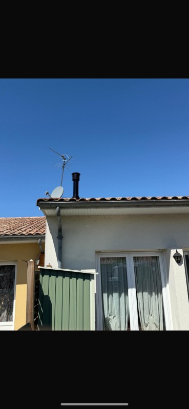 Devis et pose d'un poêle à granulés de marque Stove Italy à Macau dans le Médoc en Gironde